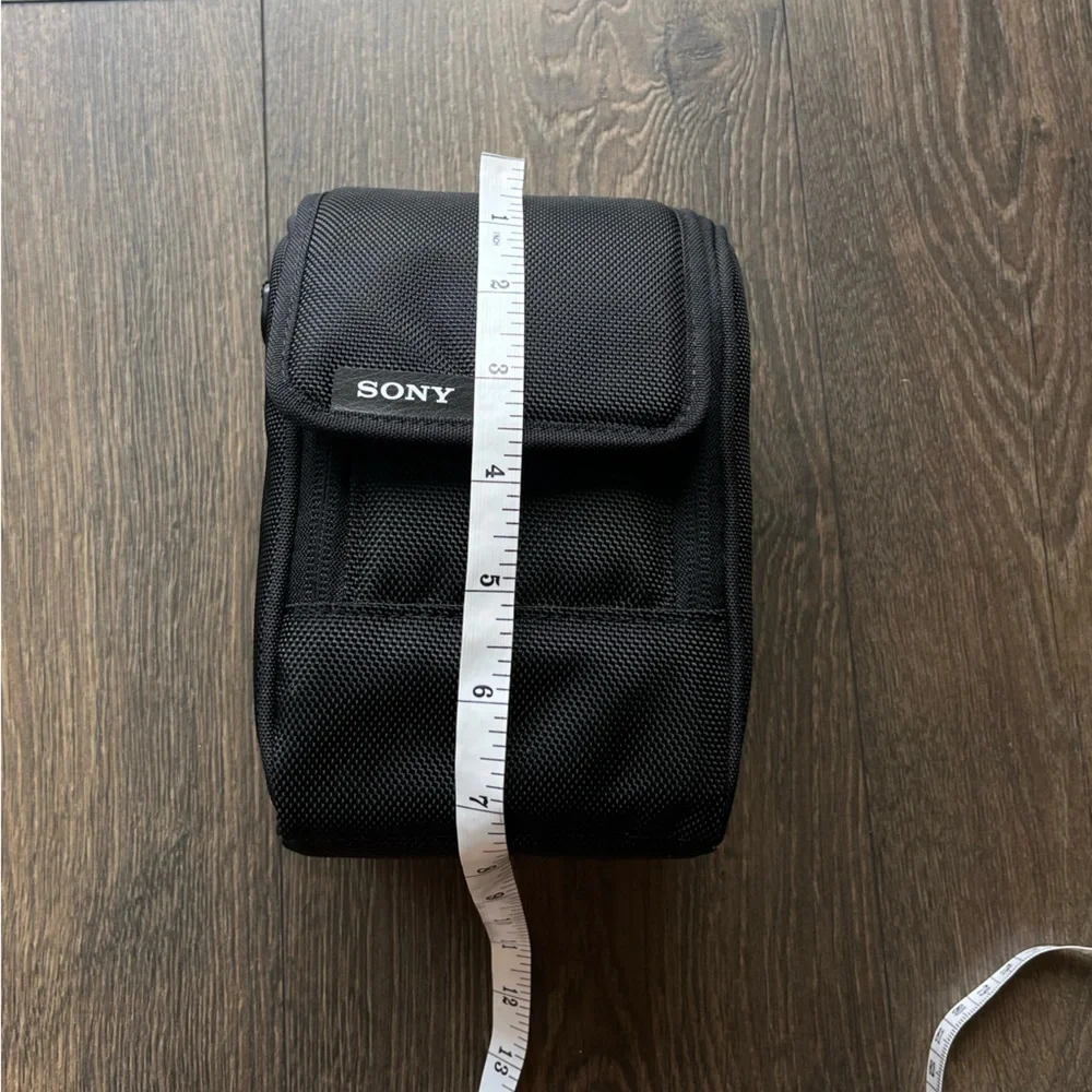 NWOT Sony Camera Lens Case